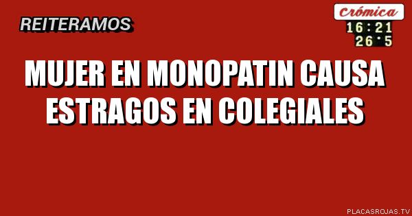 Mujer en monopatin causa estragos en colegiales